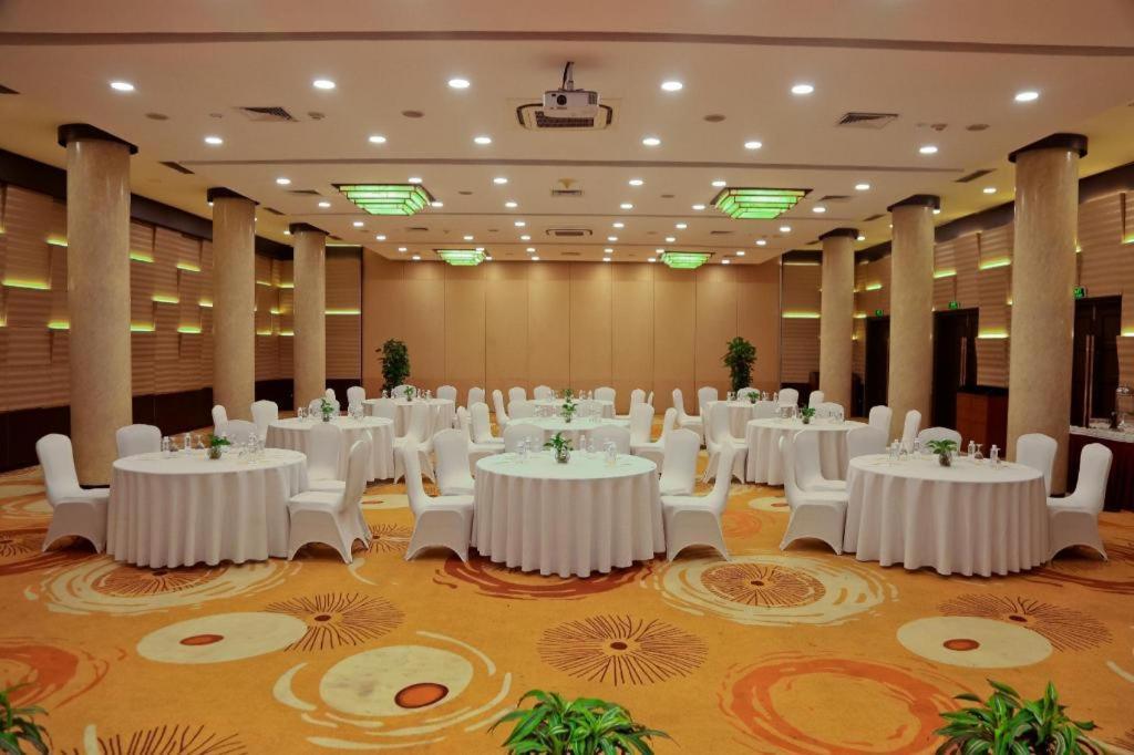 Halong Pearl Hotel Hạ Long-öböl Kültér fotó